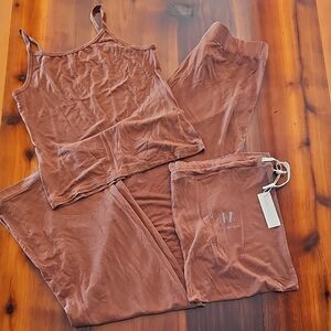 Pom Pom at Home Brown Two-Piece Pajama Set